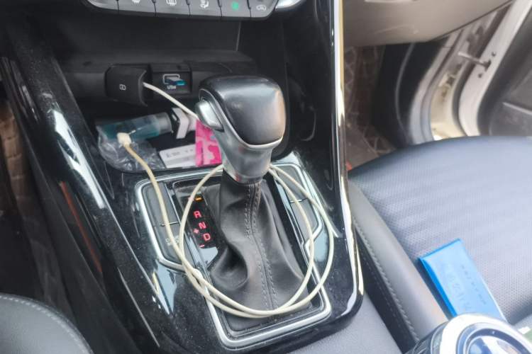Used Kia Sportage R 2018 2.0L Automatic Smart Luxury Version China V Standard Gear Lever
