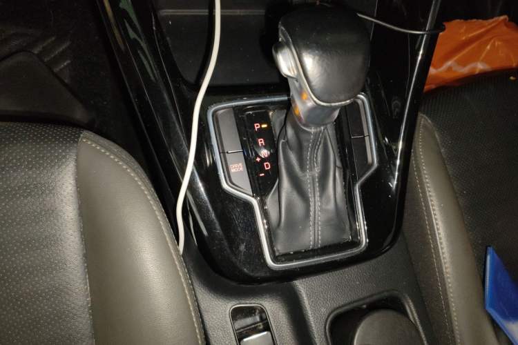 Used Kia Sportage R 2018 2.0L Automatic Smart Luxury Version China V Standard Gear Lever