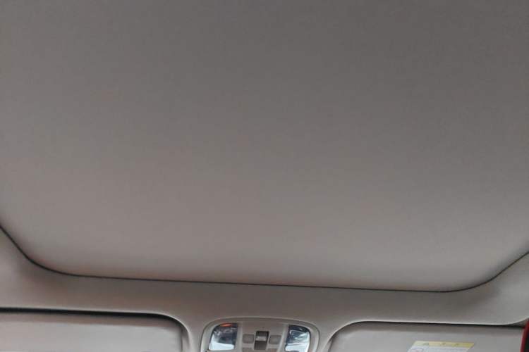 Used Kia Sportage R 2018 2.0L Automatic Smart Luxury Version China V Standard Headliner