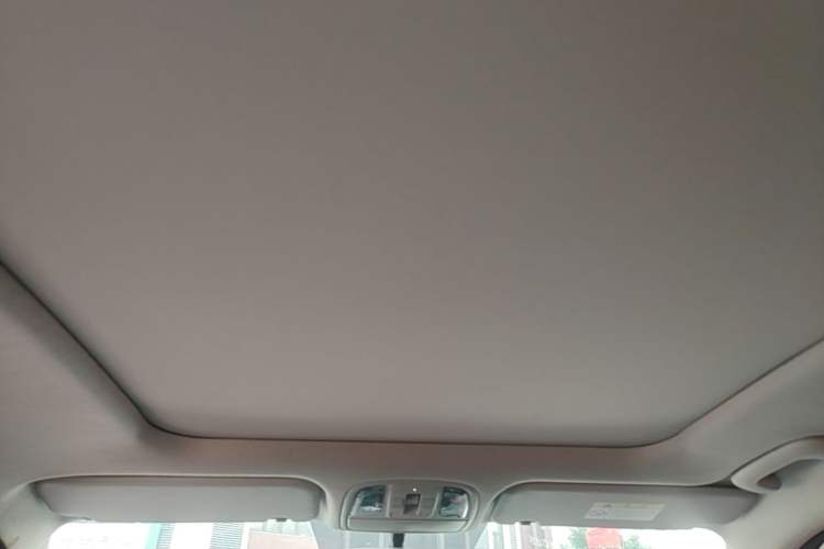 Used Kia Sportage R 2018 2.0L Automatic Smart Luxury Version China V Standard Headliner