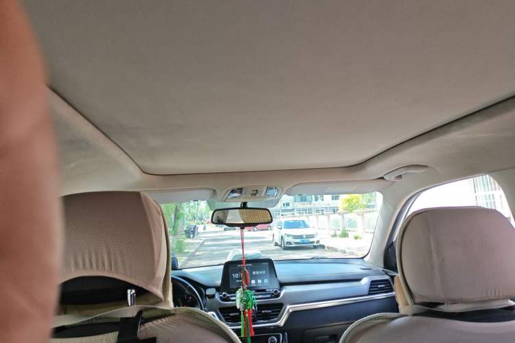 Used Kia Sportage R 2018 2.0L Automatic Smart Luxury Version China V Standard Headliner