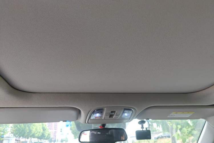 Used Kia Sportage R 2018 2.0L Automatic Smart Luxury Version China V Standard Headliner