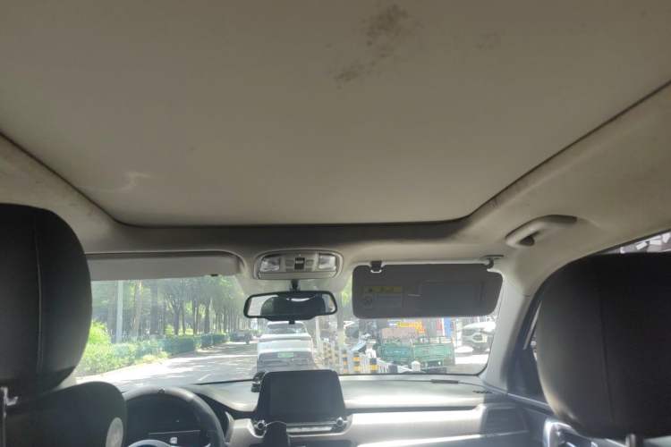 Used Kia Sportage R 2018 2.0L Automatic Smart Luxury Version China V Standard Headliner