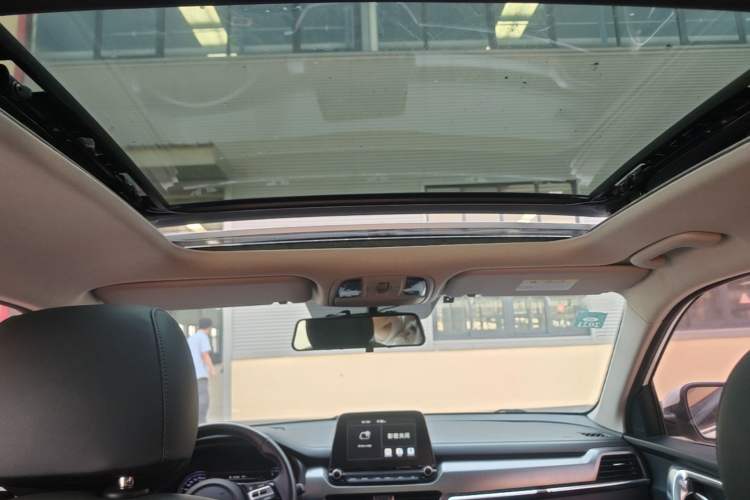 Used Kia Sportage R 2018 2.0L Automatic Smart Luxury Version China V Standard Headliner