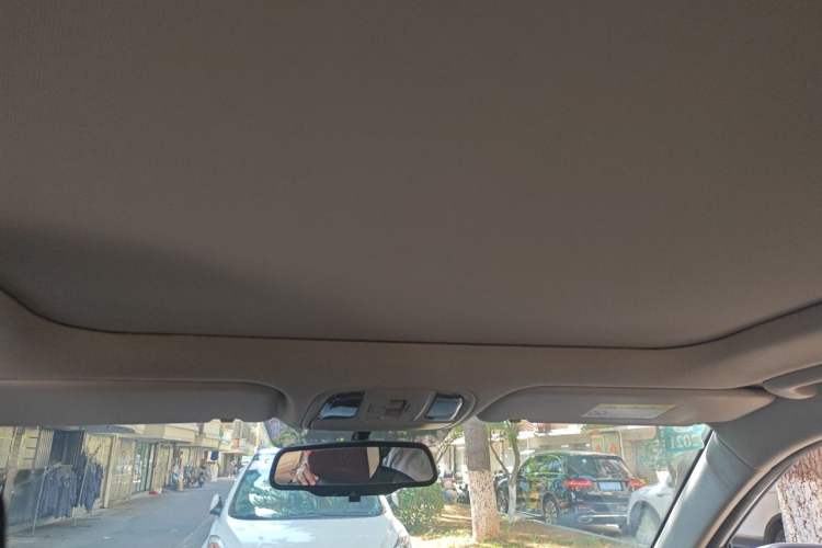 Used Kia Sportage R 2018 2.0L Automatic Smart Luxury Version China V Standard Headliner