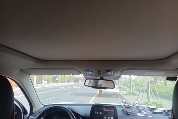 Used Kia Sportage R 2018 2.0L Automatic Smart Luxury Version China V Standard Headliner