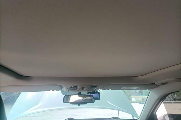 Used Kia Sportage R 2018 2.0L Automatic Smart Luxury Version China V Standard Headliner