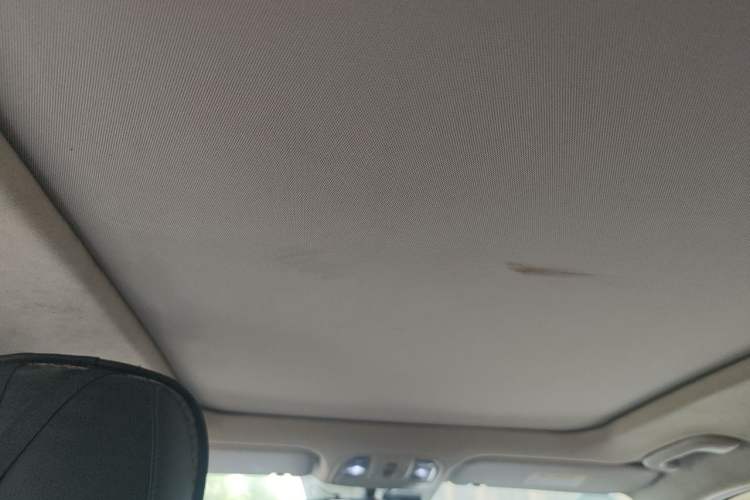Used Kia Sportage R 2018 2.0L Automatic Smart Luxury Version China V Standard Headliner