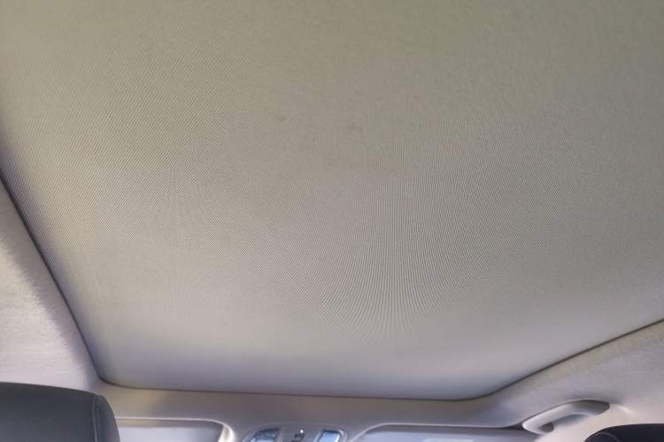 Used Kia Sportage R 2018 2.0L Automatic Smart Luxury Version China V Standard Headliner