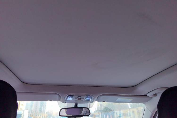 Used Kia Sportage R 2018 2.0L Automatic Smart Luxury Version China V Standard Headliner