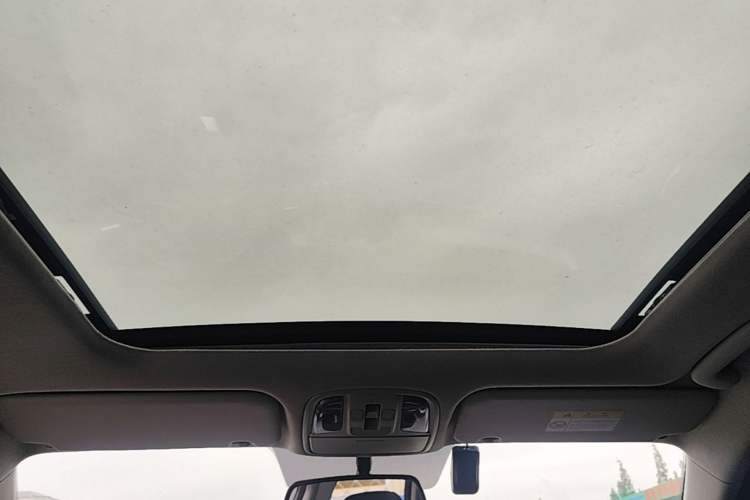 Used Kia Sportage R 2018 2.0L Automatic Smart Luxury Version China V Standard Headliner