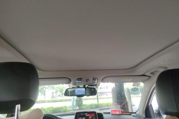 Used Kia Sportage R 2018 2.0L Automatic Smart Luxury Version China V Standard Headliner
