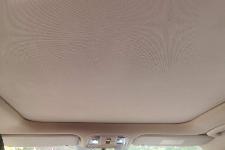 Used Kia Sportage R 2018 2.0L Automatic Smart Luxury Version China V Standard Headliner