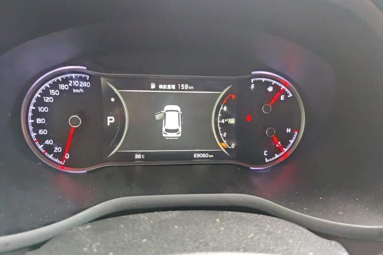 Used Kia Sportage R 2018 2.0L Automatic Smart Luxury Version China V Standard Instrument Cluster
