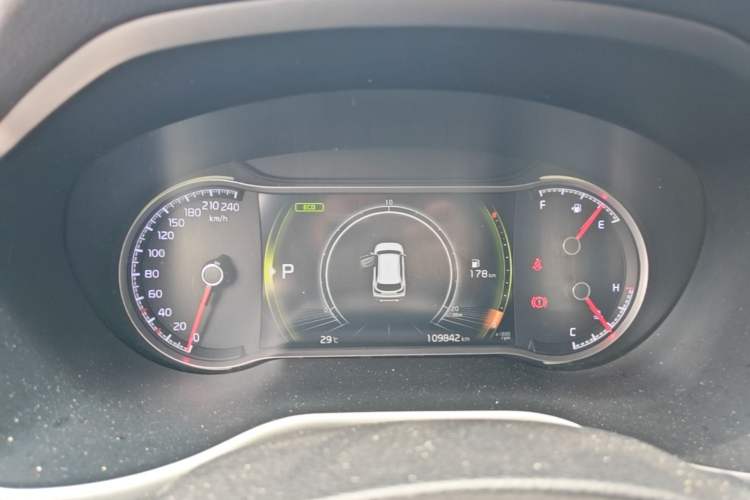 Used Kia Sportage R 2018 2.0L Automatic Smart Luxury Version China V Standard Instrument Cluster
