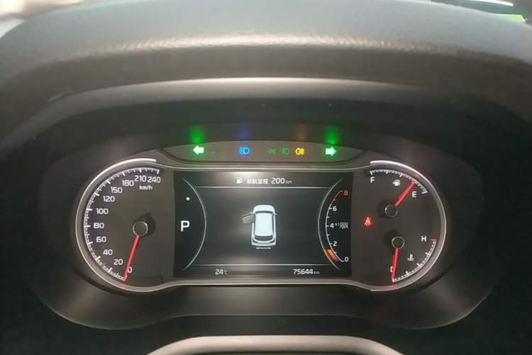Used Kia Sportage R 2018 2.0L Automatic Smart Luxury Version China V Standard Instrument Cluster
