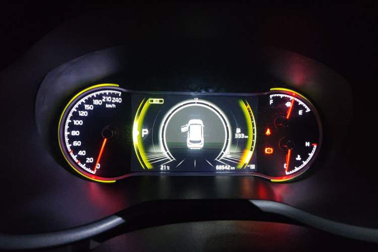 Used Kia Sportage R 2018 2.0L Automatic Smart Luxury Version China V Standard Instrument Cluster
