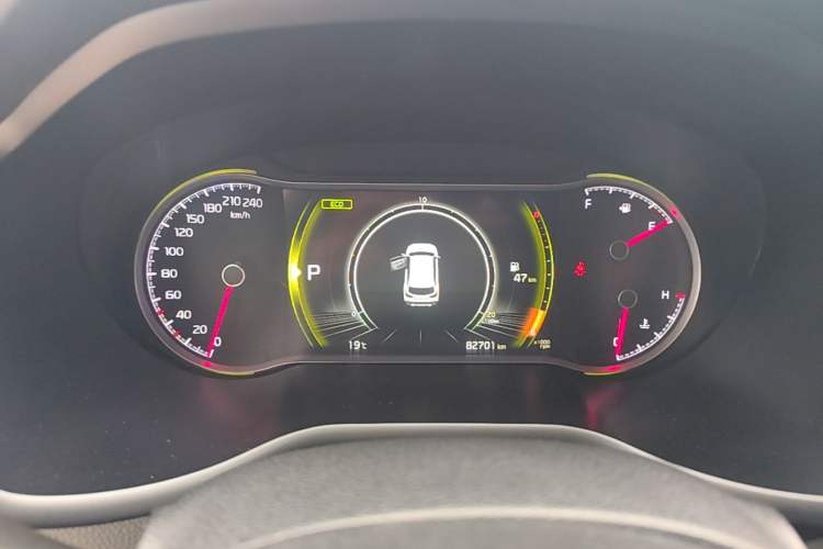 Used Kia Sportage R 2018 2.0L Automatic Smart Luxury Version China V Standard Instrument Cluster