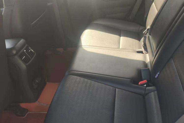 Used Kia Sportage R 2018 2.0L Automatic Smart Luxury Version China V Standard Interior 3