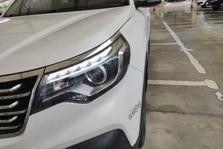 Used Kia Sportage R 2018 2.0L Automatic Smart Luxury Version China V Standard Left Front Headlight
