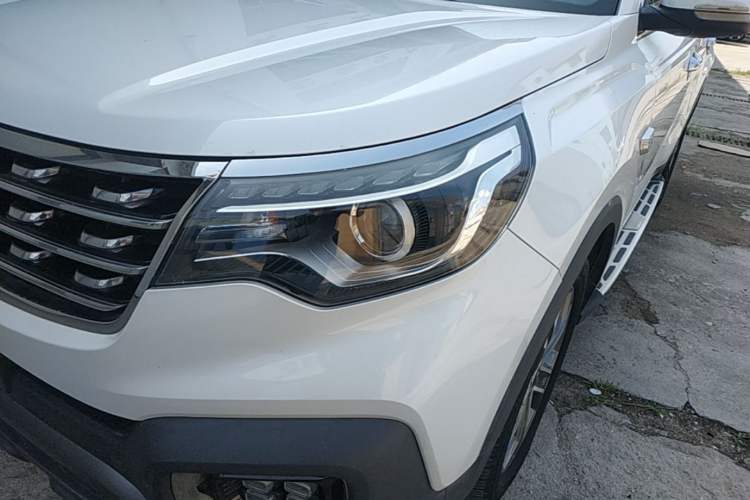 Used Kia Sportage R 2018 2.0L Automatic Smart Luxury Version China V Standard Left Front Headlight