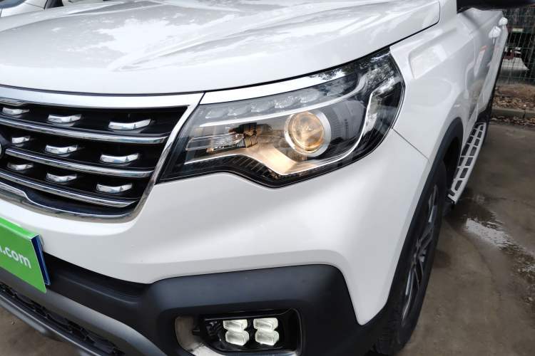Used Kia Sportage R 2018 2.0L Automatic Smart Luxury Version China V Standard Left Front Headlight