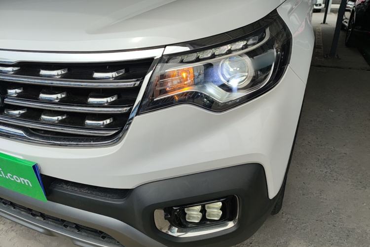 Used Kia Sportage R 2018 2.0L Automatic Smart Luxury Version China V Standard Left Front Headlight