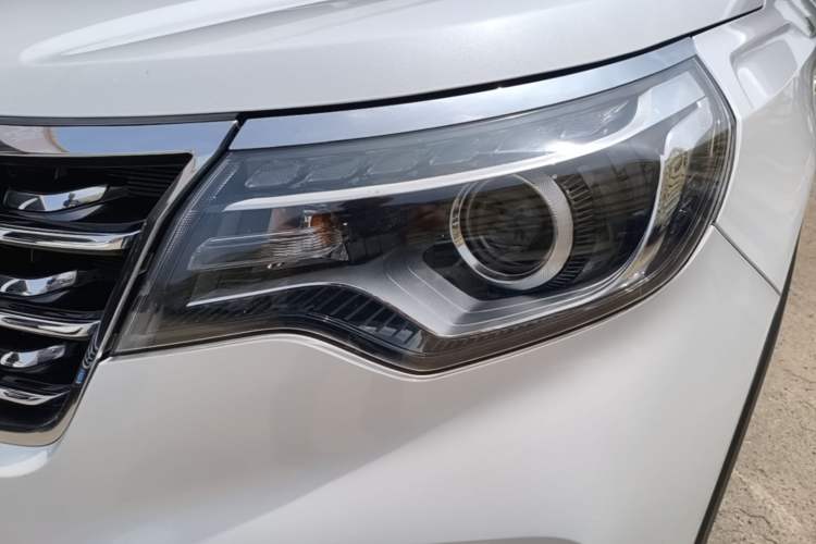 Used Kia Sportage R 2018 2.0L Automatic Smart Luxury Version China V Standard Left Front Headlight