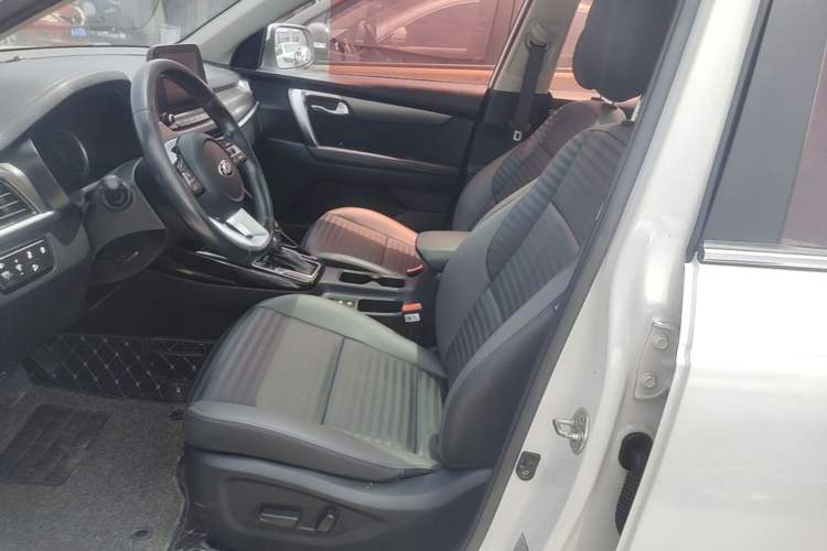 Used Kia Sportage R 2018 2.0L Automatic Smart Luxury Version China V Standard Left Front Seat