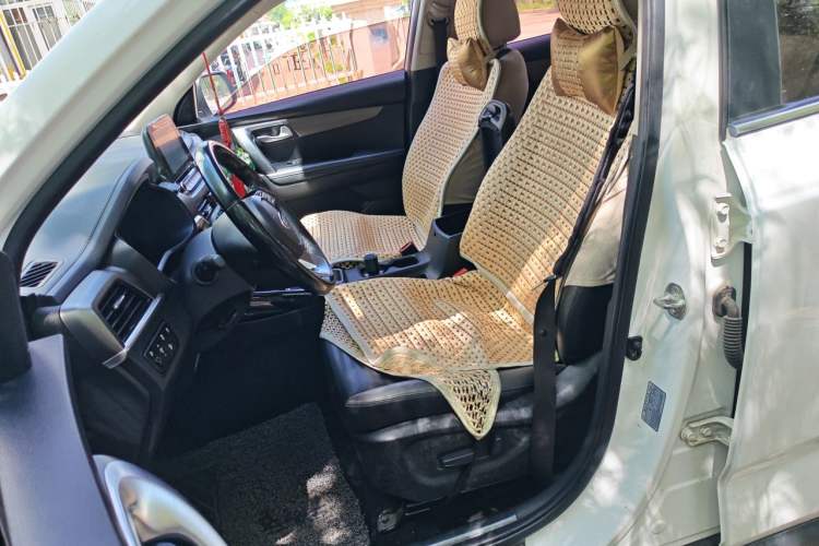Used Kia Sportage R 2018 2.0L Automatic Smart Luxury Version China V Standard Left Front Seat