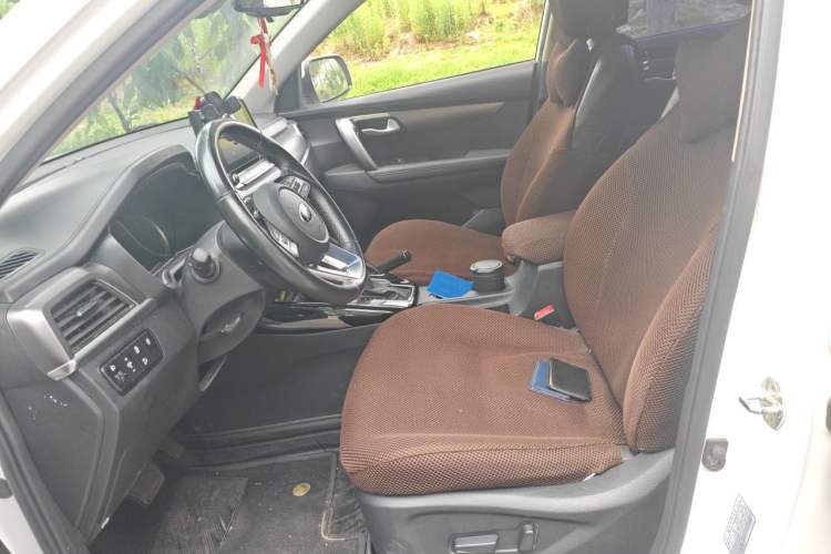 Used Kia Sportage R 2018 2.0L Automatic Smart Luxury Version China V Standard Left Front Seat