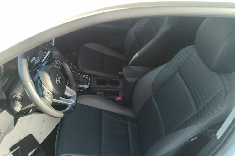 Used Kia Sportage R 2018 2.0L Automatic Smart Luxury Version China V Standard Left Front Seat