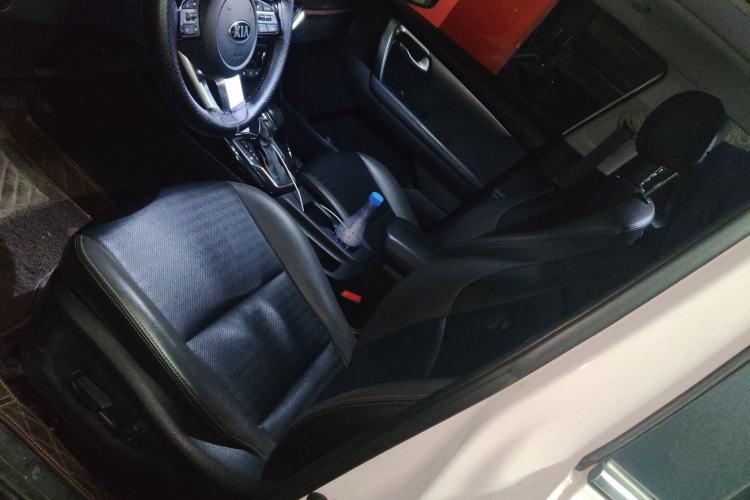 Used Kia Sportage R 2018 2.0L Automatic Smart Luxury Version China V Standard Left Front Seat