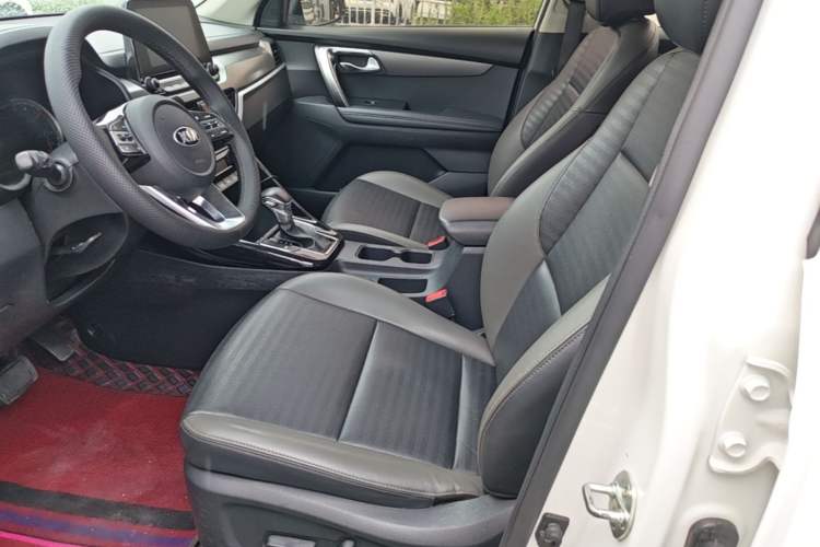 Used Kia Sportage R 2018 2.0L Automatic Smart Luxury Version China V Standard Left Front Seat