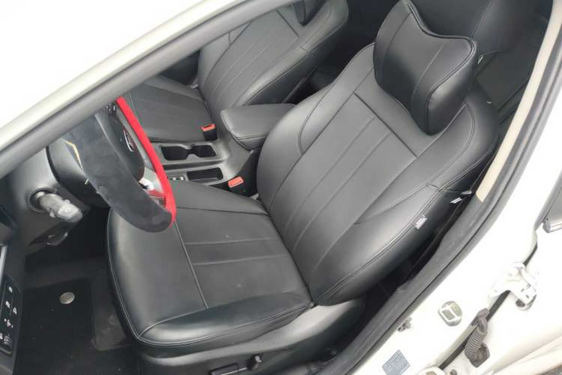 Used Kia Sportage R 2018 2.0L Automatic Smart Luxury Version China V Standard Left Front Seat