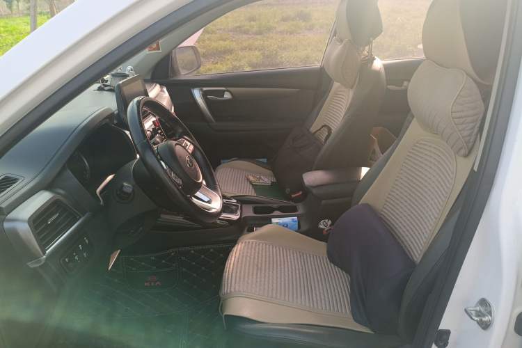 Used Kia Sportage R 2018 2.0L Automatic Smart Luxury Version China V Standard Left Front Seat