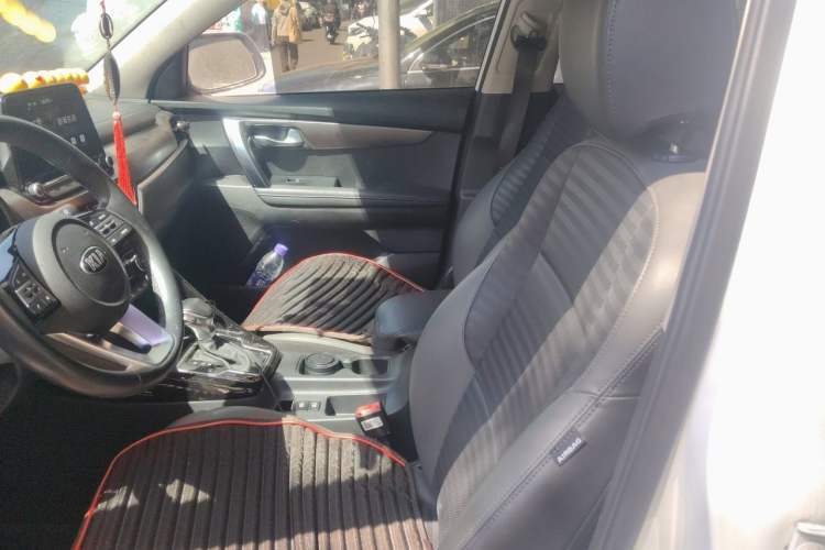 Used Kia Sportage R 2018 2.0L Automatic Smart Luxury Version China V Standard Left Front Seat