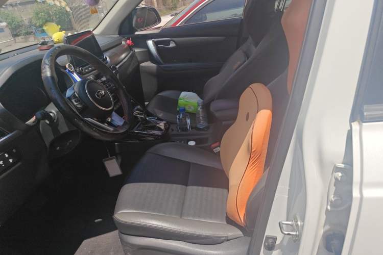 Used Kia Sportage R 2018 2.0L Automatic Smart Luxury Version China V Standard Left Front Seat