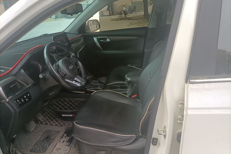 Used Kia Sportage R 2018 2.0L Automatic Smart Luxury Version China V Standard Left Front Seat