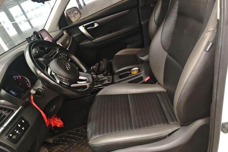 Used Kia Sportage R 2018 2.0L Automatic Smart Luxury Version China V Standard Left Front Seat