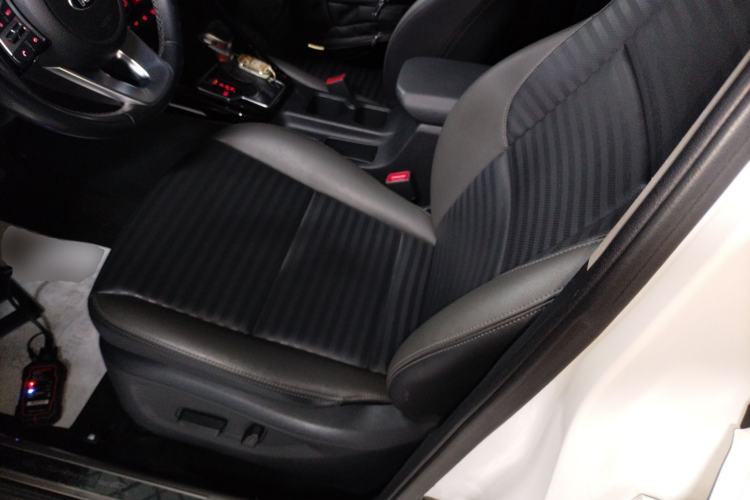 Used Kia Sportage R 2018 2.0L Automatic Smart Luxury Version China V Standard Left Front Seat