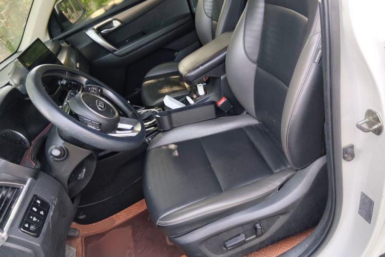Used Kia Sportage R 2018 2.0L Automatic Smart Luxury Version China V Standard Left Front Seat