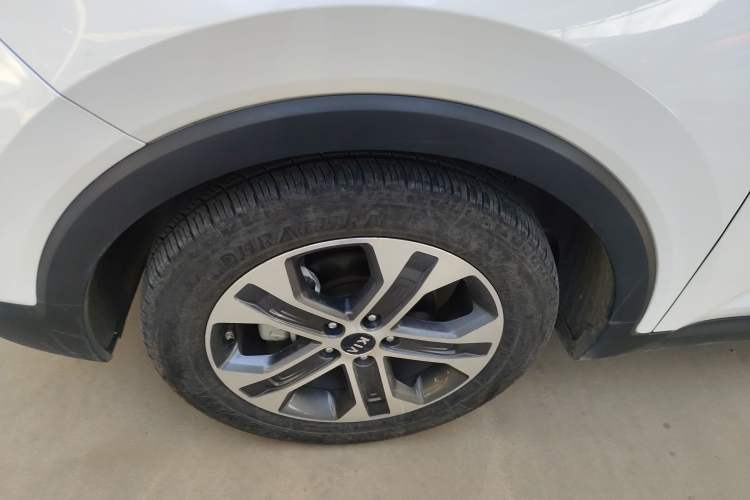 Used Kia Sportage R 2018 2.0L Automatic Smart Luxury Version China V Standard Left Front Wheel Hub