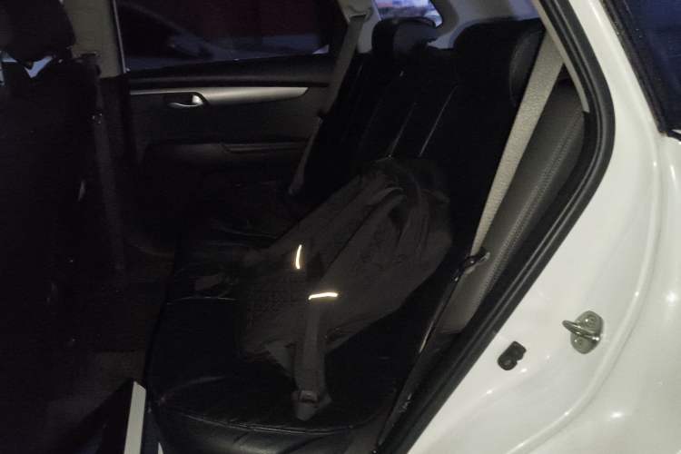 Used Kia Sportage R 2018 2.0L Automatic Smart Luxury Version China V Standard Left Rear Seat