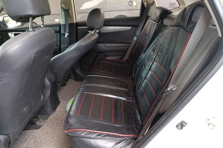 Used Kia Sportage R 2018 2.0L Manual Fashion Edition China V Standard Left Rear Seat