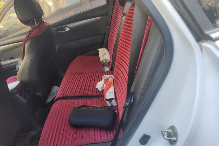 Used Kia Sportage R 2018 2.0L Automatic Smart Luxury Version China V Standard Left Rear Seat