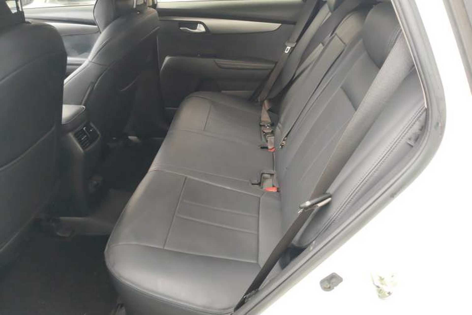 Used Kia Sportage R 2018 2.0L Automatic Smart Luxury Version China V Standard Left Rear Seat