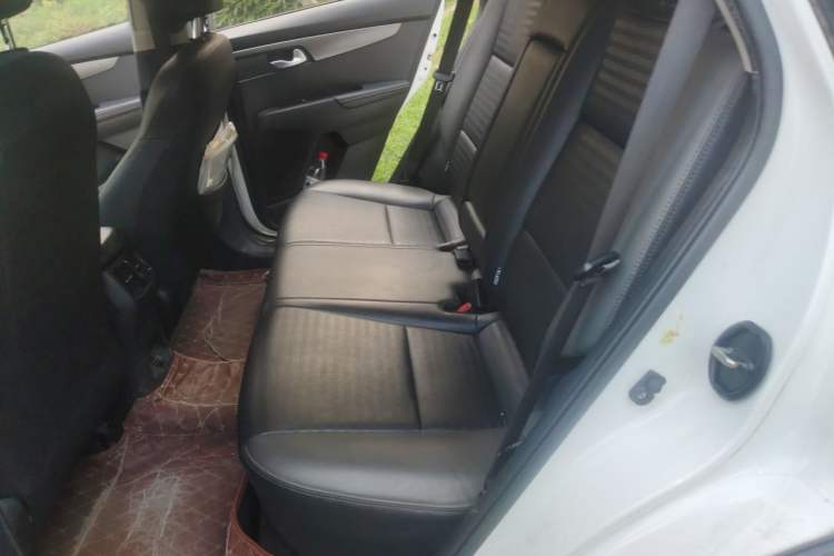 Used Kia Sportage R 2018 2.0L Automatic Smart Luxury Version China V Standard Left Rear Seat
