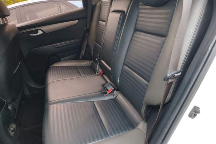 Used Kia Sportage R 2018 2.0L Automatic Smart Luxury Version China V Standard Left Rear Seat