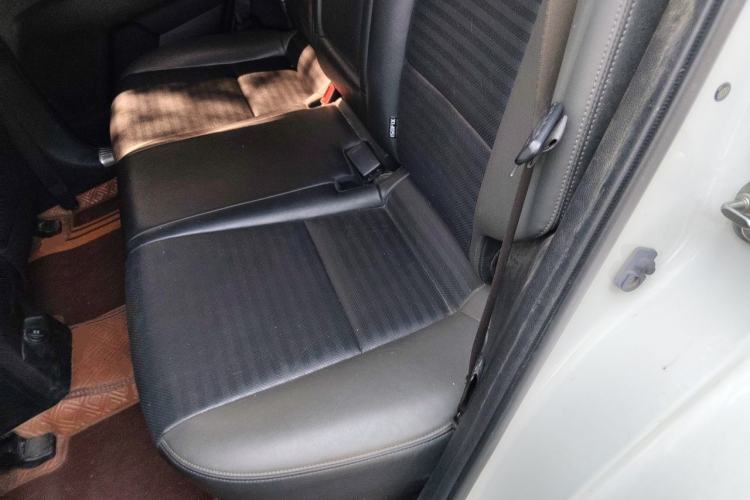 Used Kia Sportage R 2018 2.0L Automatic Smart Luxury Version China V Standard Left Rear Seat
